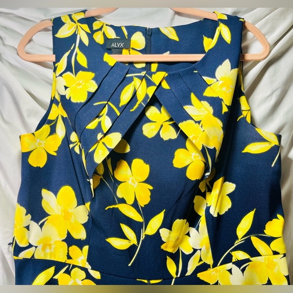 Navy Blue And Yellow Floral Sleeveless A-Line Dress - Picture 2 of 2